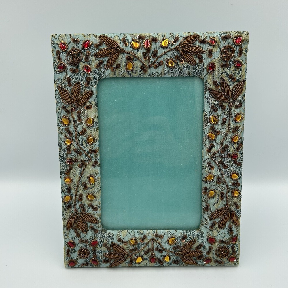 Beaded Embroidered Fabric 4'' x 6'' Picture Frame‎